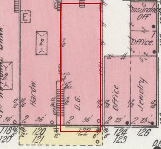 April 1914 Sanborn fire insurance map detail with the lot at today&rsquo;s 128 College St. E. outlined in red; the map labels it: dry goods
