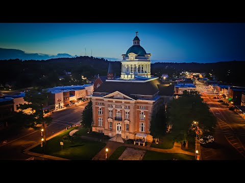 Video thumbnail: Historic Downtown Pulaski, Tennessee (Drone, Aerial, DJI Air3S)